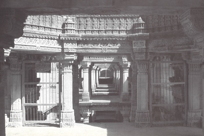 Modernism and the search for Indian identity - The