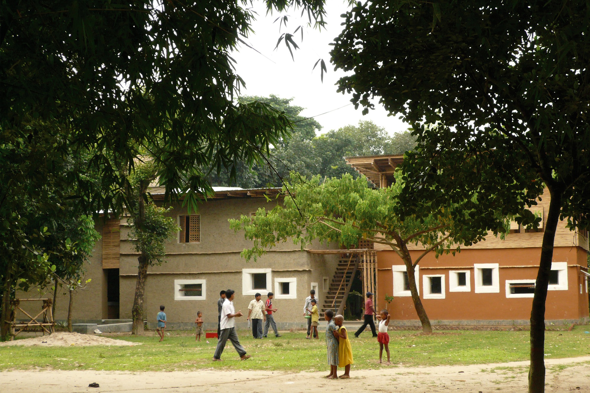 Houses In Bangladesh By Anna Heringer With Basehabitat Brac University And Dipshikha Architectural Review
