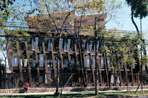 OFFICE_AND_SHOP_SPAIN_ALBERTO_MOZO_STUDIO_SLIDE_6