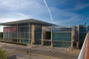 As with his other American museums, light and space are Piano’s dominant themes, realised in taut refined structures that fuse craft and technology. A new footbridge links his Modern Wing with Millennium Park, locking the building more intimately into the