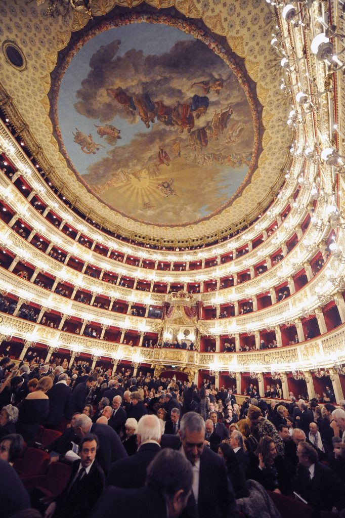 洋書 The San Carlo opera house 洋書 The San Carlo opera house The San Carlo Theatre in