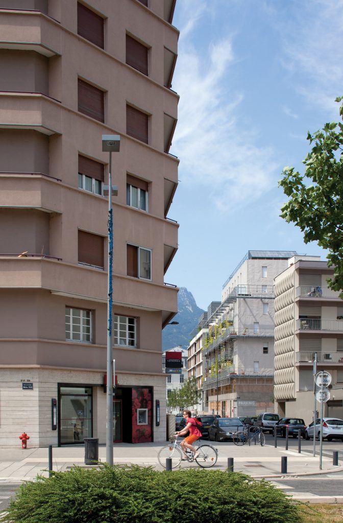 Housing development by Édouard François, Grenoble, France