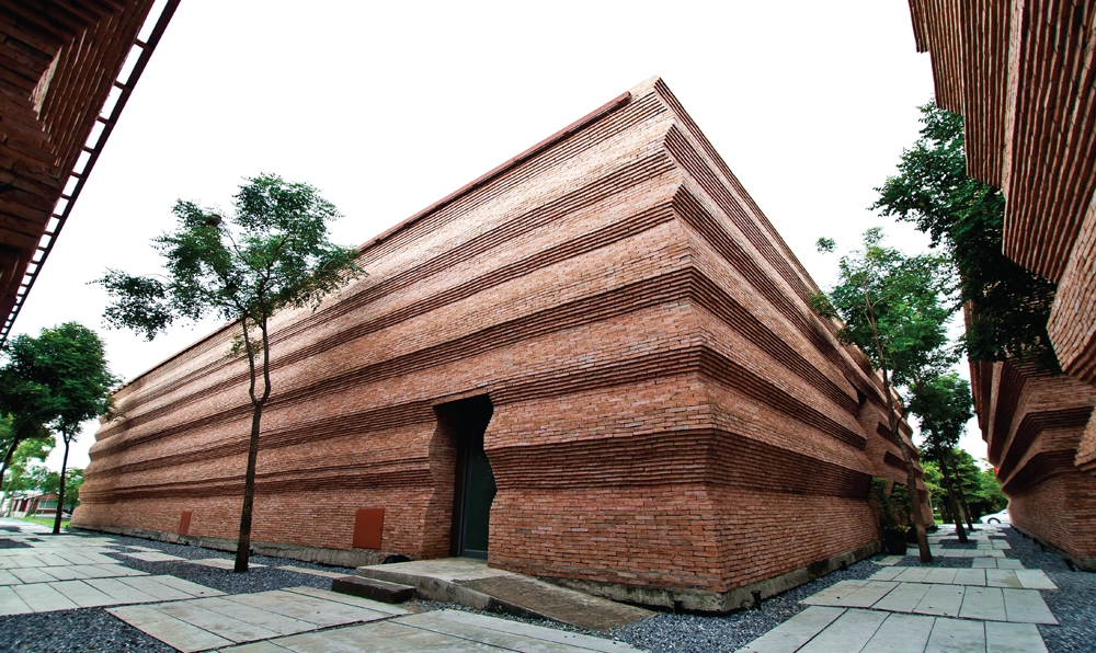 Film Institute by Boonserm Premthada, Thailand Architectural Review