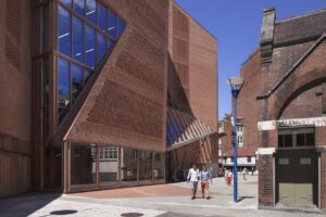 Photograph: Alex Bland (www.alex-bland.co.uk)