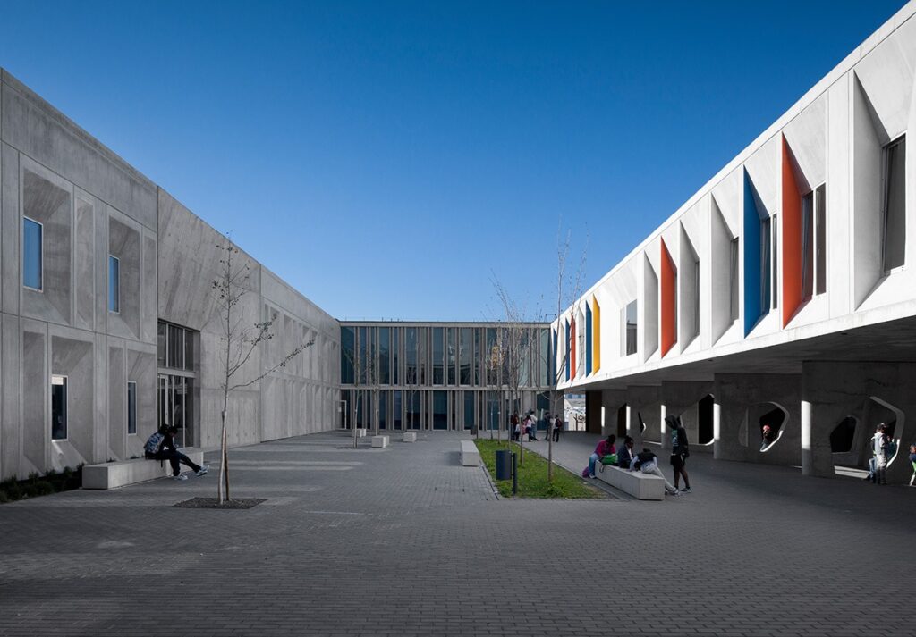 Braamcamp Freire School in Lisbon by CVDB Arquitectos