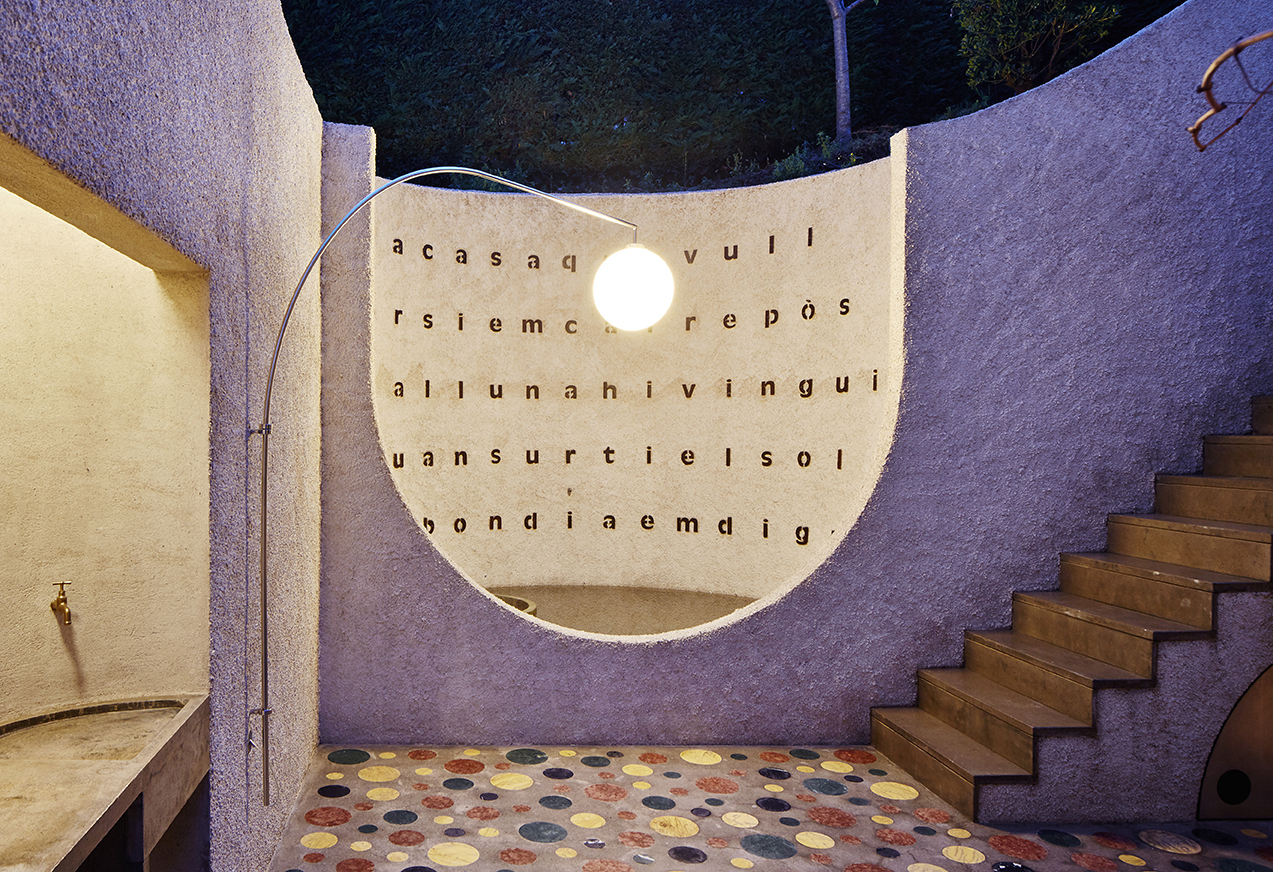 Lunar Base: Full Moon by unparelld'arquitectes - The Architectural Review