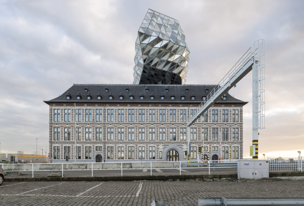 War of the worlds Port House headquarters, Antwerp, Belgium by ZHA