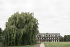 01 churchill jd 0816 crop