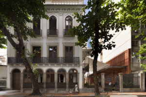 Cp arquitetura hostel villa 25 © federico cairoli architectural review brazil 1465 02