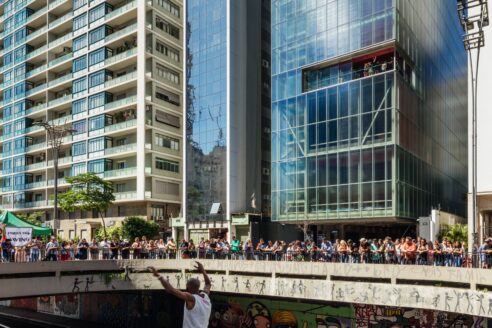 Nelson kon instituto moreira salles by andrade morettin 2017 4mg 3816 27 architectural review brazil 1465 index