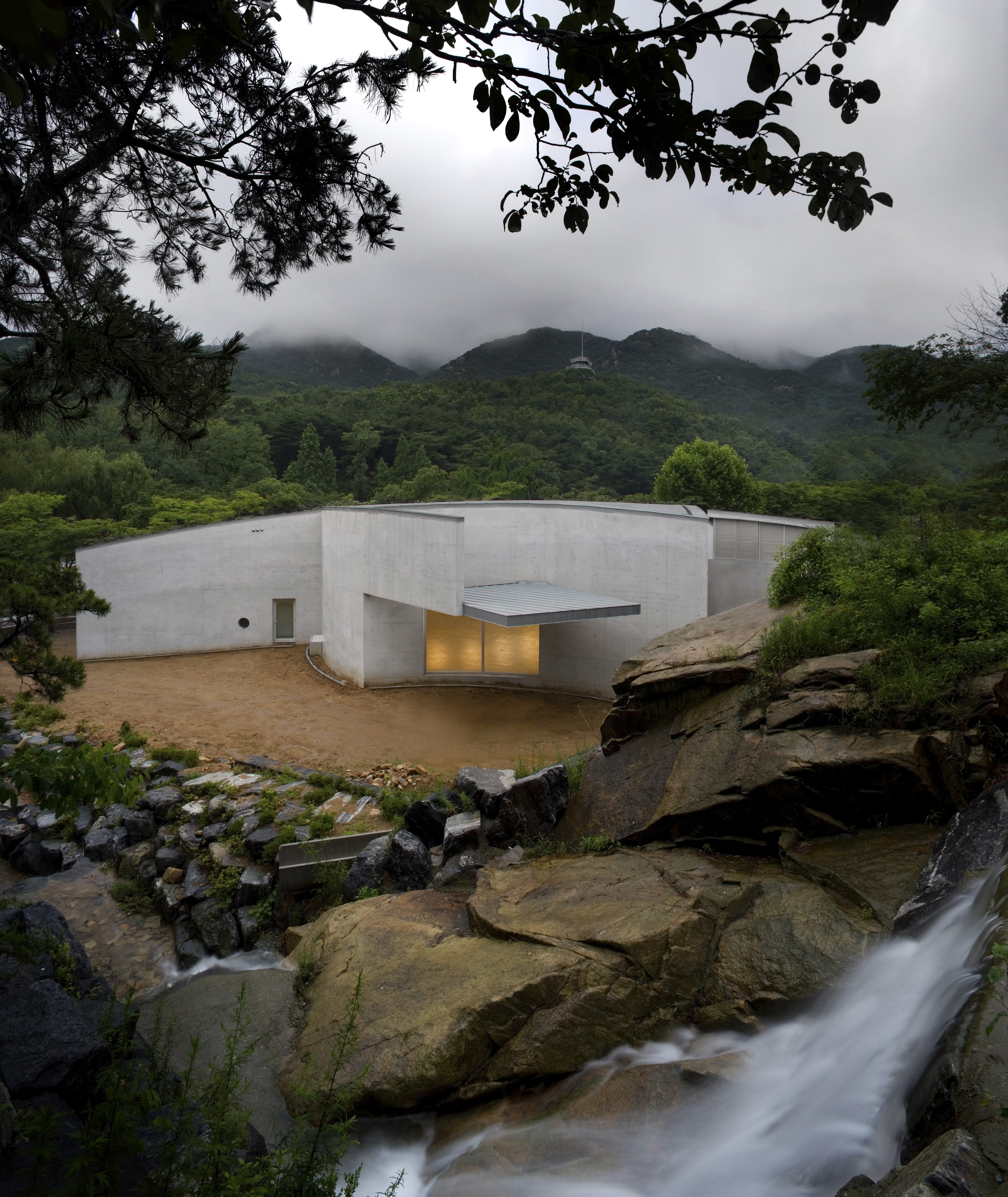 Remote control: Álvaro Siza in South Korea - The Architectural Review