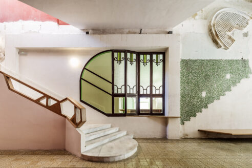 Sala beckett flores i prats barcelona architectural review 035