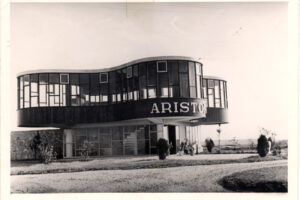 effigy-roman-architectural-review