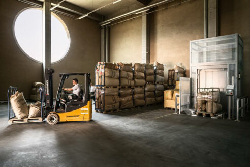 Cs02 ricola herb centre herzog de meuron martin rauch architectural review