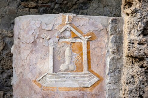 effigy-fascinum-roman-architectural-review