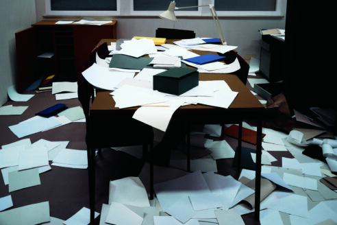 Thomas demand buro desk architectural review