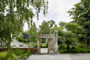 Ruin garden in Berlin by Tanja Lincke and Anselm Reyle
