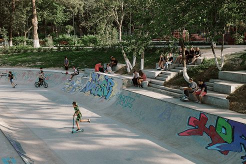 architectural-review-mzuiri-skate-park-maxime-machaidze-david-giorgadze-architects-levan-maisuradze-492x328.jpg