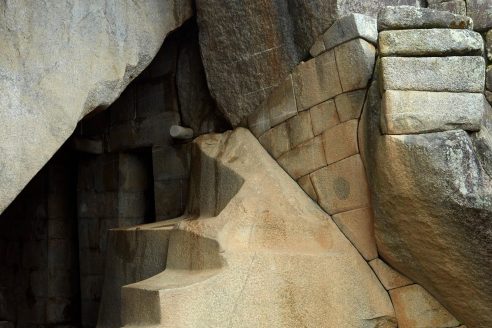 Machu-Picchu-15th-century-curved-rock-formations-index-492x328.jpg