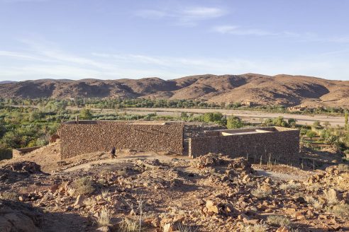 architectural-review-stone-womens-house-morocco-THOMAS_NOCETO_WomenHouse_300dpi_print_01-492x328.jpg