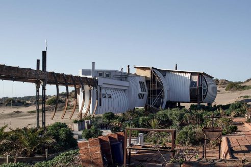 Ciudad Abierta Hospedera Colgante 2001