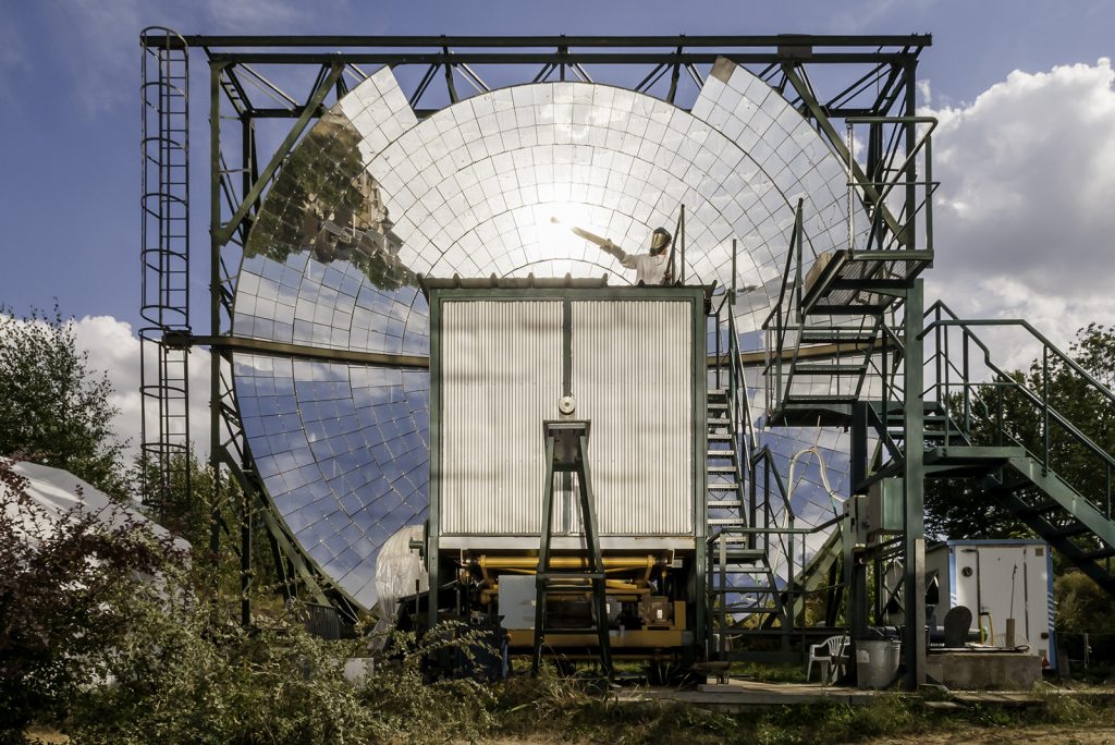 form-follows-fuel-energy-hungry-architecture-architectural-review