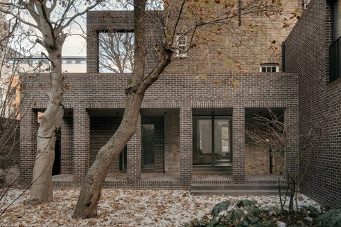 04_Simon_Menges_blockmakersarms_arhouse_architectural_review_FEATURED-492x328.jpg