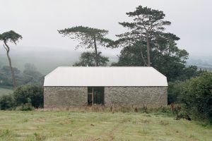 architectural_review_type_redhill_barn_credit_rory_gardiner_13-copy-300x200.jpg