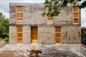 casa-eva-in-oculian-mexico-by-fernanda-canales-arquitectura-architectural-review-Cropped-300x200.jpg