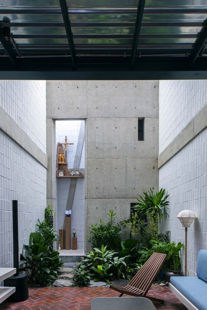 House 101 in Ho Chi Minh City, Vietnam by Atelier Tho.A - Architectural