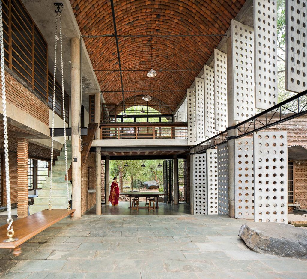 Revisit Wall House in Auroville, India by Anupama Kundoo