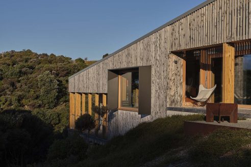 waimataruru-in-waikato-new-zealand-by-pac-studio-architectural-review-1-Cropped-492x328.jpg