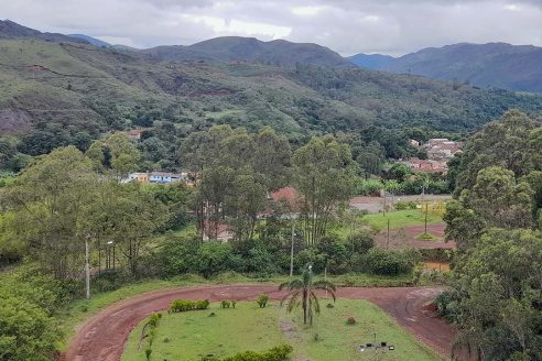 miguel-burnier-mining-district-in-minas-gerais-brazil-image-paulo-rogerio-lana-architectural-review-Cropped-1-492x328.jpg