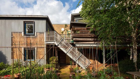 Curated visual reference: Revisit Straw Bale House In London Uk By Sarah Wigglesworth Photo Inspiration