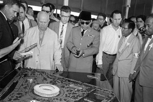 Nikita_Khrushchev_and_President_Sukarno_inspect_the_model_of_the_National_Stadium_in_Jakarta_a_gift_from_the_Soviet_Union_to_Indonesia_1960_._Source_private_archive_of_interpreter_Igor_Kashmadze._Courtesy_of_Mikhail_Tsyganov-copy-300x200.jpg