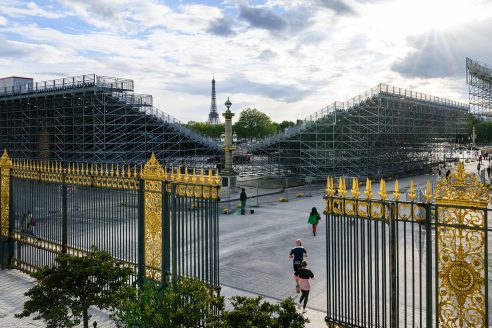 Olympic-cities-Architectural-Review-keynote-limits-Paris-Tour-Eiffel-Tower-Railings-Stadium-Stands-3x2-1-492x328.jpg