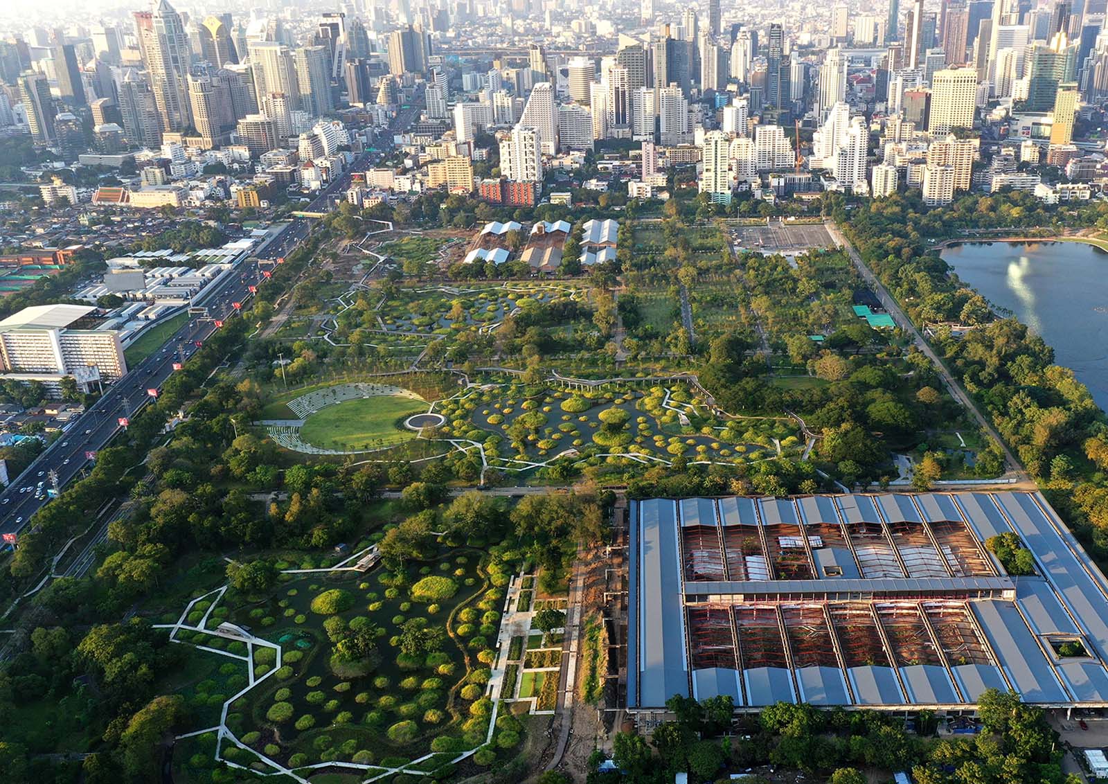 City lungs: Benjakitti Park in Bangkok, Thailand by Arsomsilp