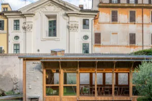 01_pavillion_palazzo_farnese_rome_italy_materra_matang_architectural_review_credit_Arthur_Crestani-300x200.webp