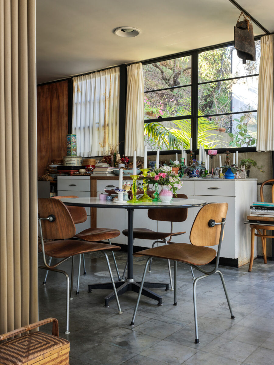 Revisit: Eames House in Pacific Palisades, US by Charles and Ray