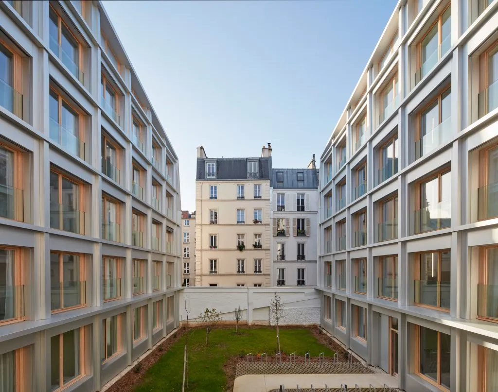 NZI Architectes Converts Paris Parking Garage into Short-Term Housing