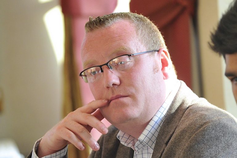 Joe keller character analysis picture