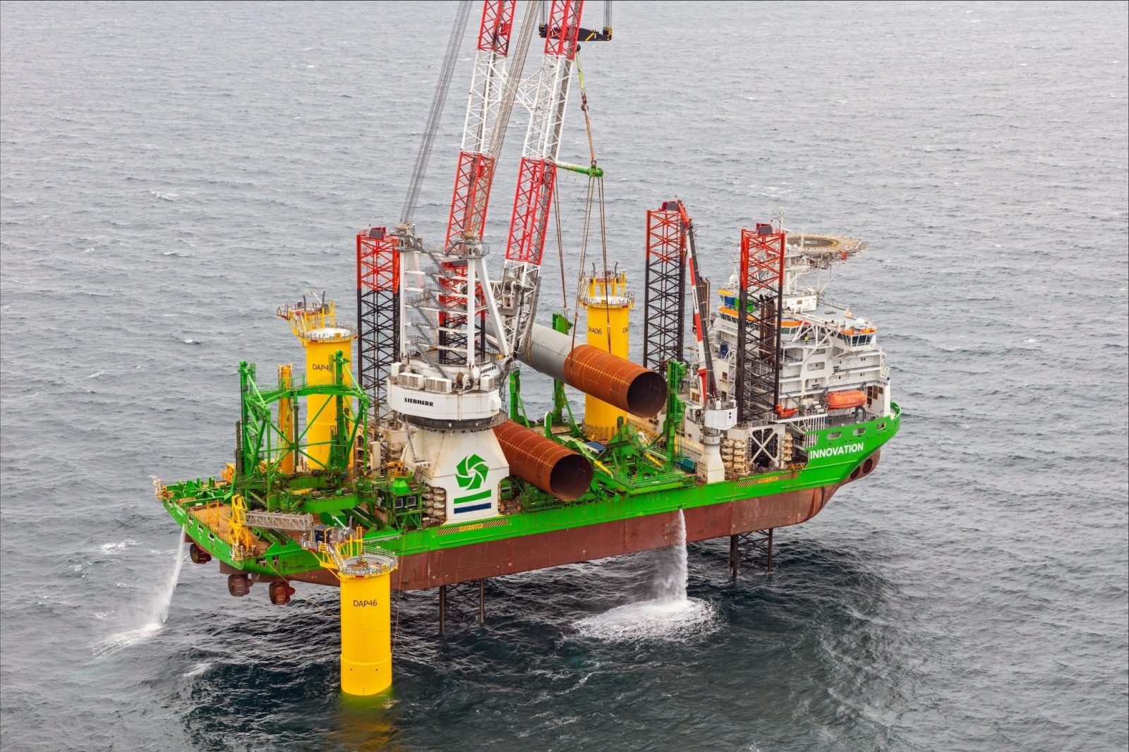 1852年　デンマーク　½ Rigsbankskilling First wind turbine foundation works begin at Dogger Bank