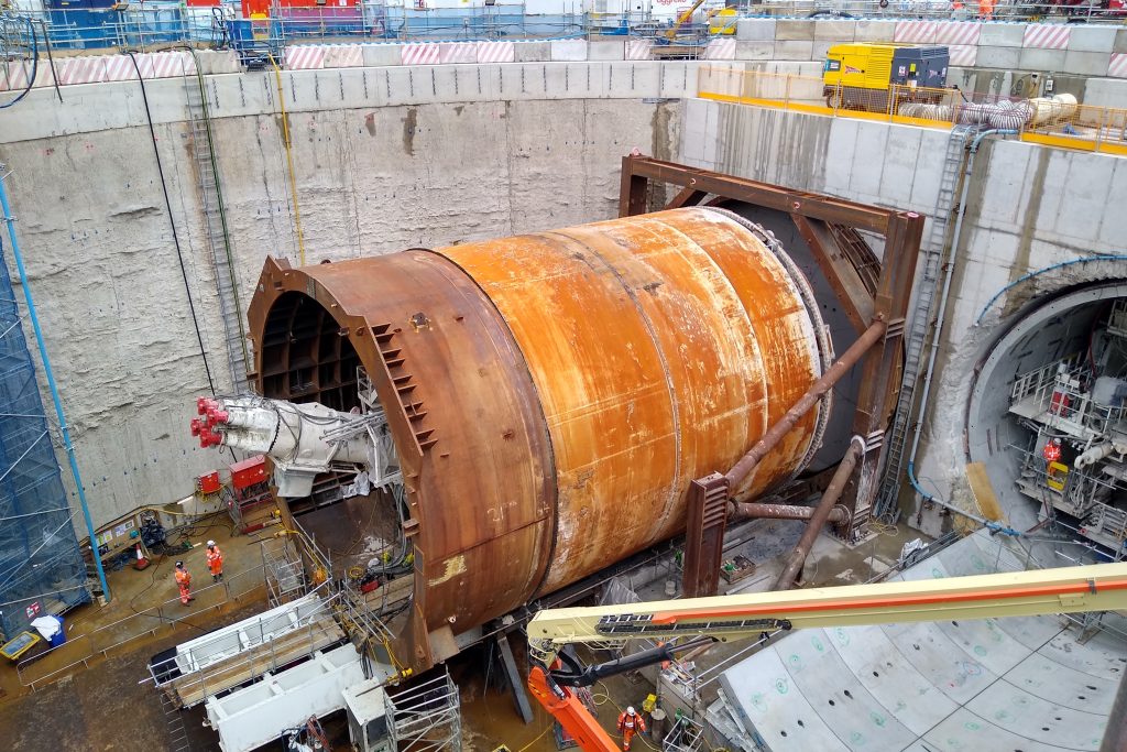 Tbm Launching Tunnelling: How engineers at Silvertown rotated the UK's largest TBM ...