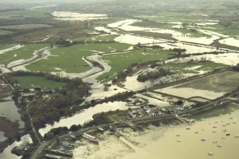 Socotec investigates ground for second Isle of Wight coastal defence ...