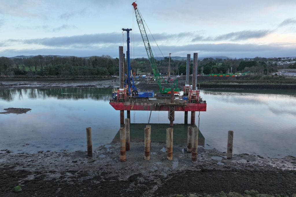 Pilando Bridge Piling works underway on Irish cross-border bridge project | Ground ...