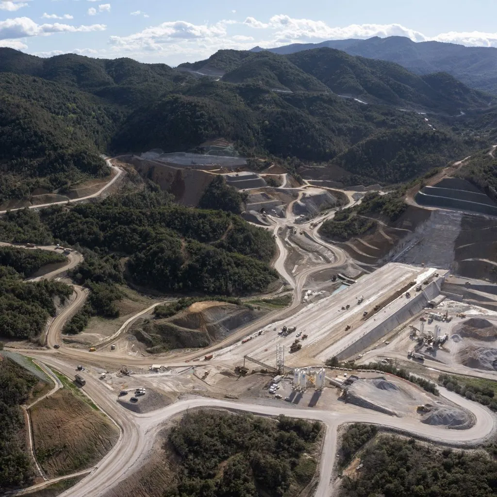 GE’s January/February issue covers collaborative engineering at a pumped storage hydro facility in Greece
