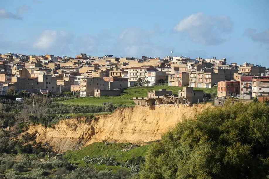 Academics and satellites join race to understand Sicilian landslides
