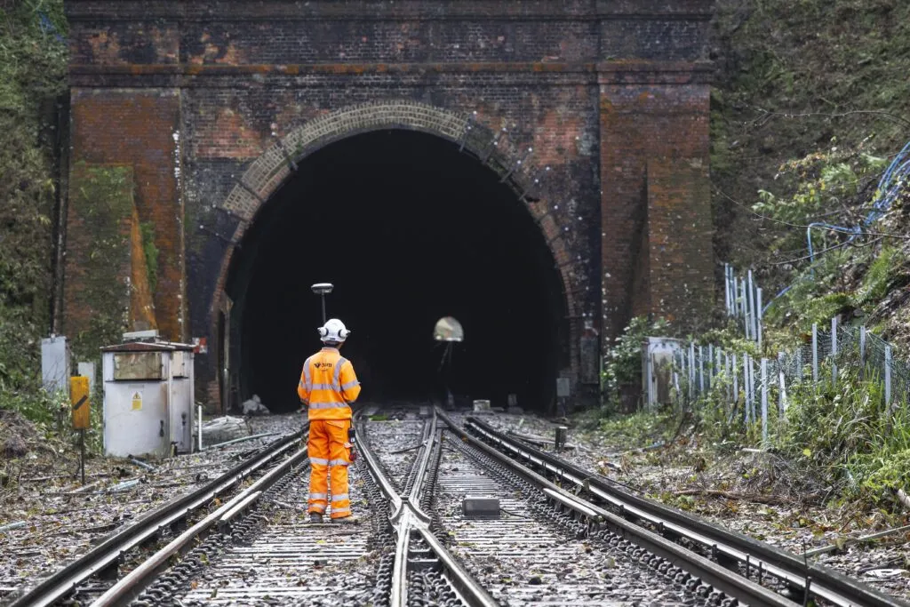 Network Rail engages market on £15M high-output surveys framework