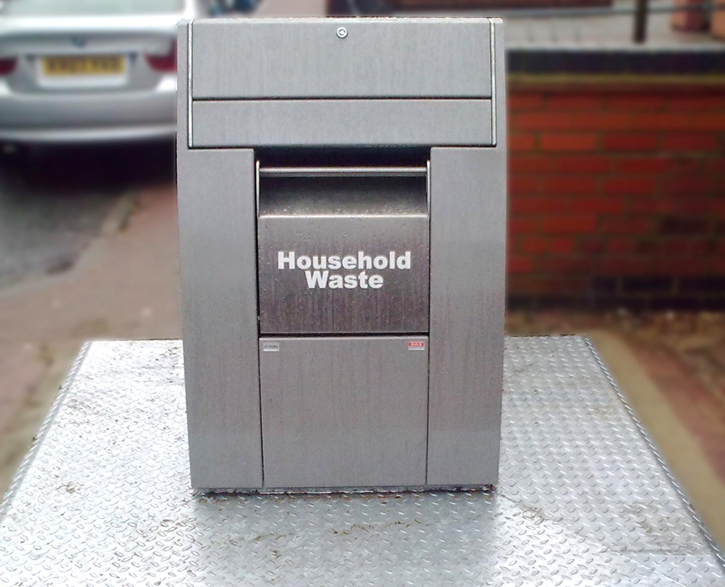 Iceberg bins launched in Tower Hamlets MRW