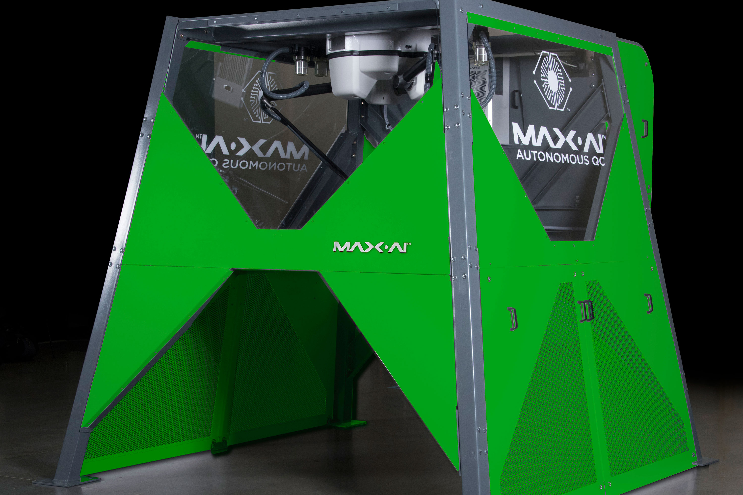 First use in UK of AI-controlled sorter | MRW